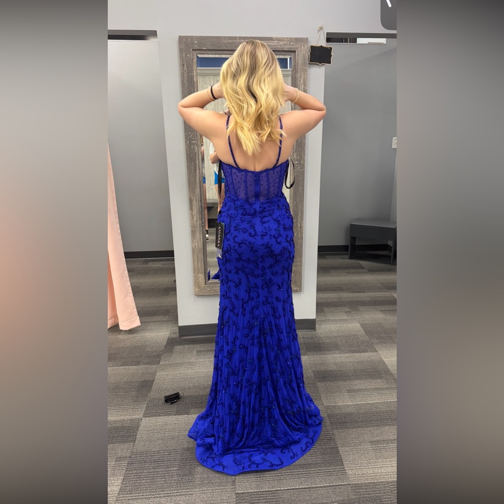 Prom Dress - Picture 5 of 6